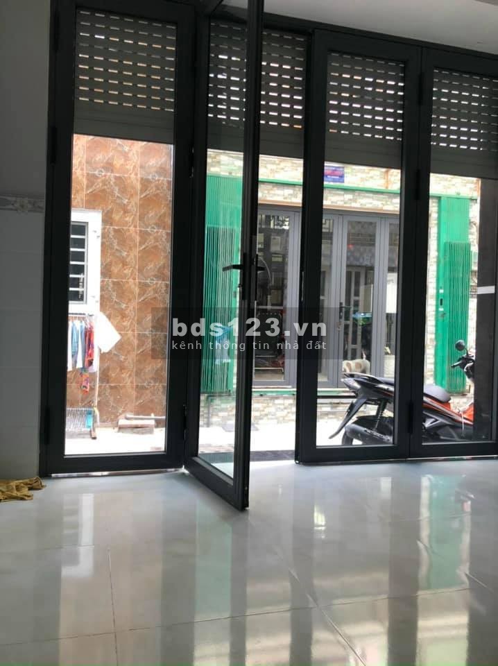 Bán nhà hẻm 688 Hương lộ 2 hẻm xe tải 64m2 3 lầu 4 phòng ngủ, 3wc, Quận Bình Tân