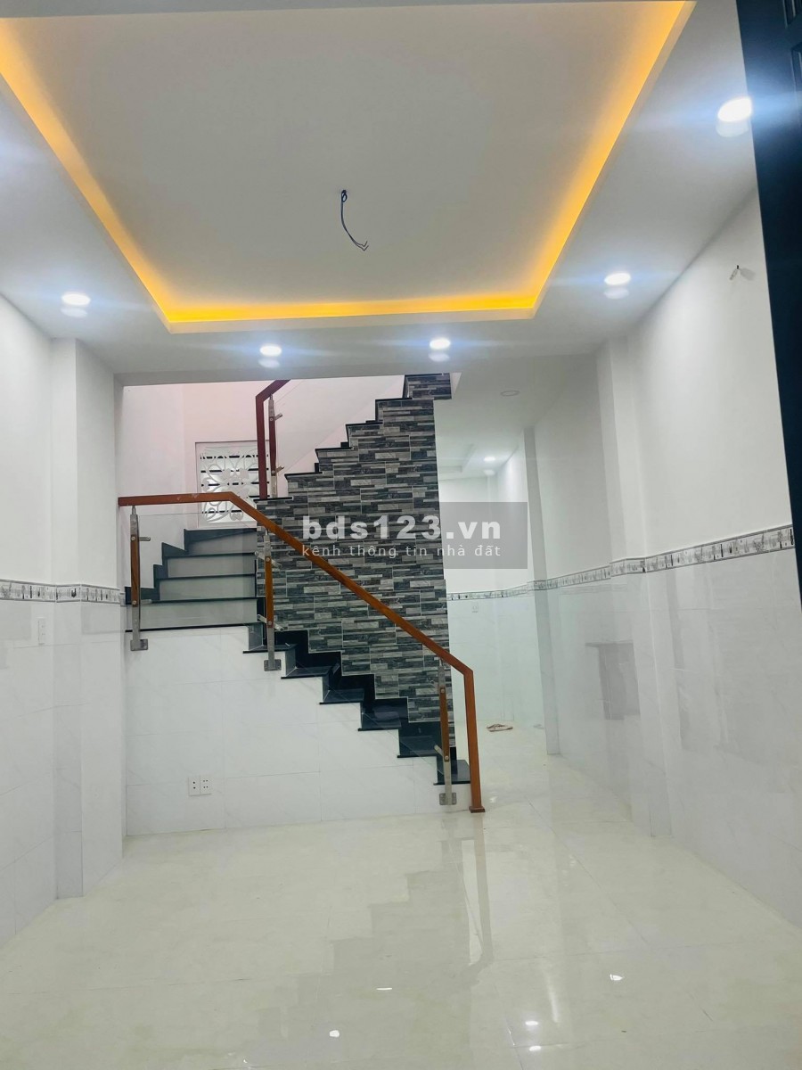 Bán nhà đường Phú Thọ Hòa Tân Phú dtsd 40m2 giá rẻ chỉ 3.5 TỶ