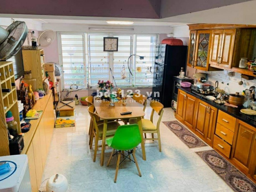 Bán gấp nhà giảm chào 250 triệu, ngõ ô tô Doãn Kế Thiện, 5 tầng, dt 46m2
