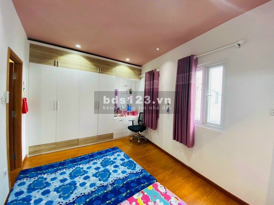 Bán nhà xinh xắn ở ngay gần phòng công chứng số 6, Quận Bình Thạnh, giá 5.5 tỷ