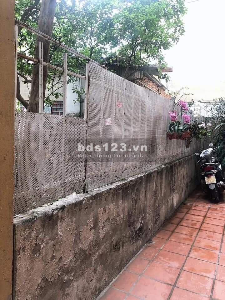 Bán thửa đất vàng phố Hồ Tùng Mậu - Hà Nội, 2 mặt ngõ dải nhựa, DT 43 m2, giá bán 2.95 tỷ.