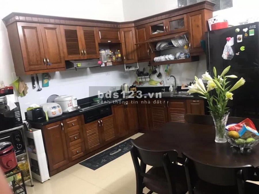 Bán nhà nguyên căn Hoàng Hoa Thám, dt 43m3, 5 tầng đúc, giá 4.7 tỷ, liên hệ 092 234 6363
