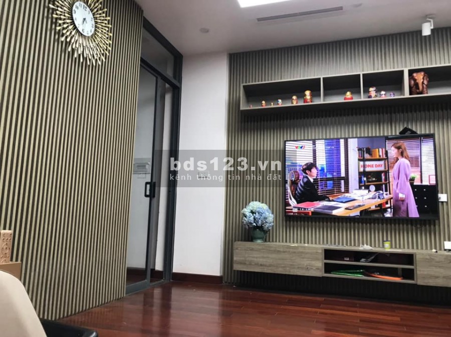 Hơn 10 tỷ có nhà diện tích 70m2, lièn kề Vip Thanh Xuân, thang máy, ở sướng, bảo vệ 24/7