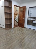 Nhà Đẹp Vương Thừa Vũ, Thanh Xuân dt 50m2 5 Tầng MT 6M Ở Luôn. Nhỉnh 5 tỷ