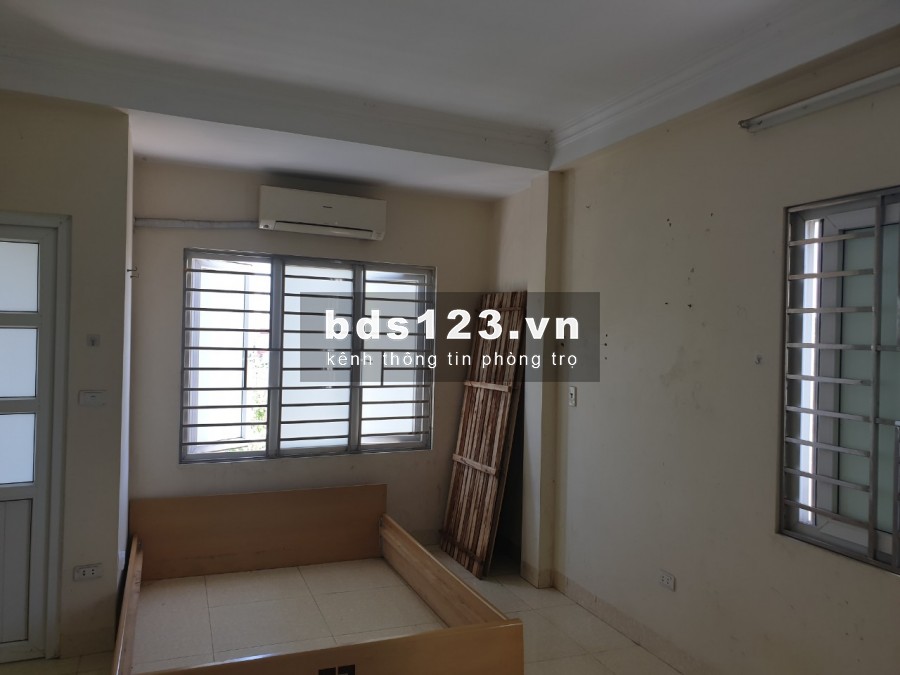 Cho thuê phòng khép kín đầy đủ đồ dùng, khu Xa La Hà Đông, chỉ 1.9 triệu/tháng, lh 0936339414