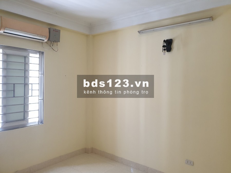 Cho thuê phòng khép kín đầy đủ đồ dùng, khu Xa La Hà Đông, chỉ 1.9 triệu/tháng, lh 0936339414