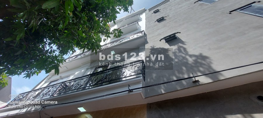 Bán nhà cạnh bể bơi Đa Sỹ, Kiến Hưng, Hà Đông, giá bán 2.6 tỷ có thương lượng. Lh 0984672007