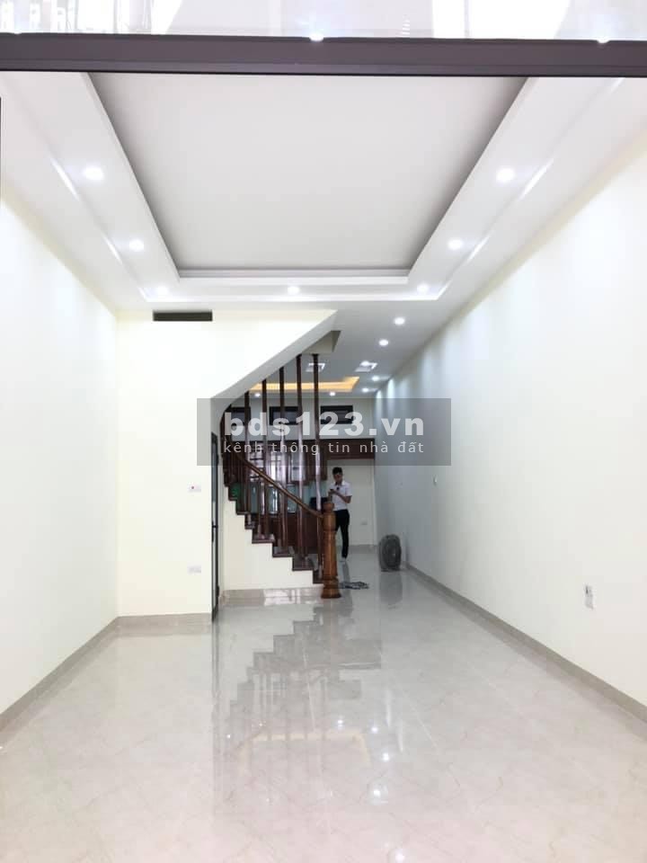 Nhà phố Hoàng Văn Thái, Thanh Xuân mới 100% ô tô 30m ngõ nông dt 65m2, 4 tầng, giá 6,7 tỷ