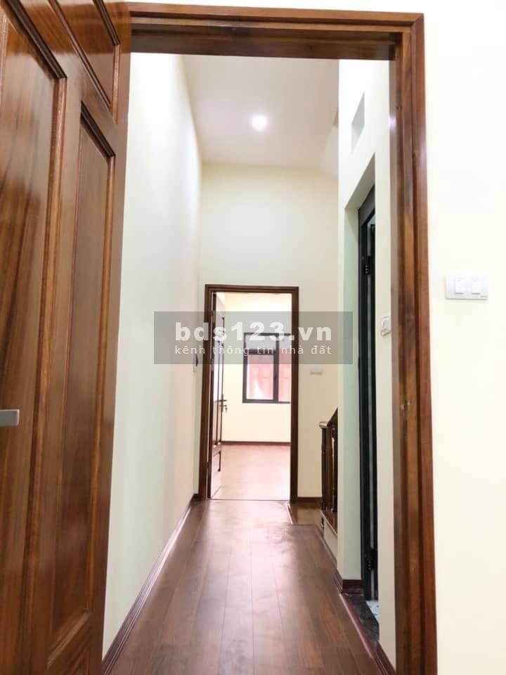 Nhà phố Hoàng Văn Thái, Thanh Xuân mới 100% ô tô 30m ngõ nông dt 65m2, 4 tầng, giá 6,7 tỷ