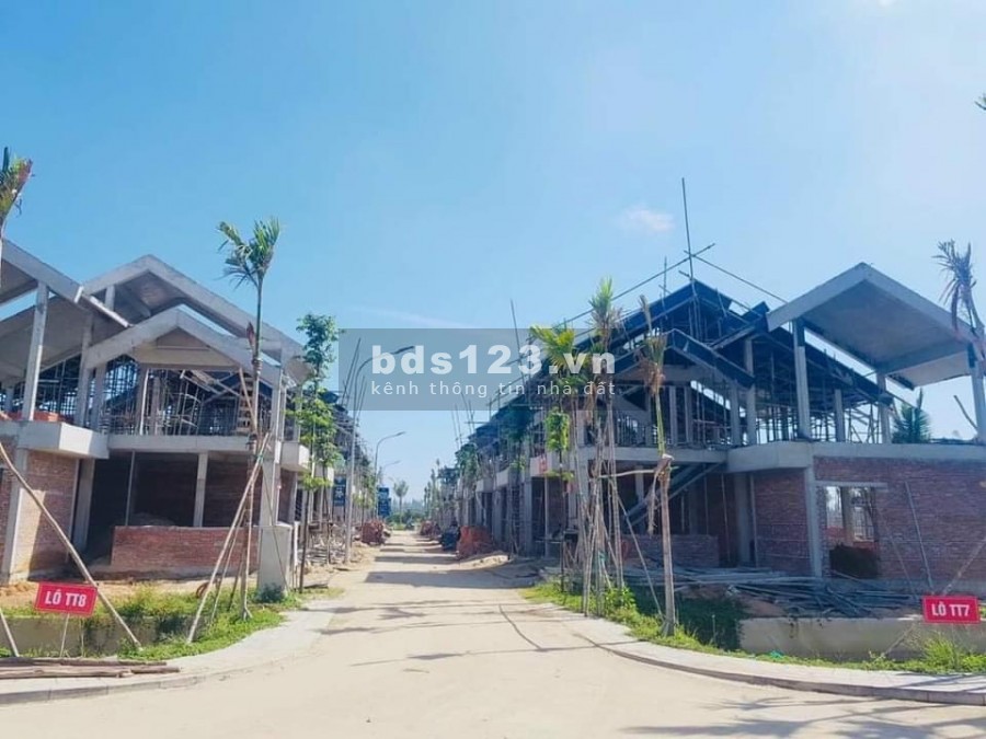 Chỉ từ 2 tỷ có ngay căn biệt thự ngay tại sông Cổ Cò trung tâm Hội an, số lượng có hạn