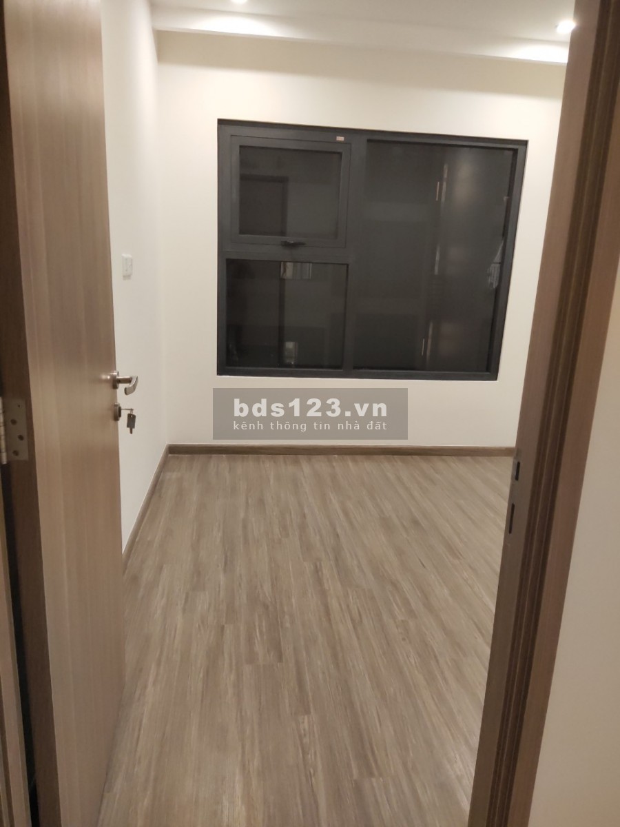 Bán căn hộ chung cư giá rẻ 2.6 tỷ, bao toàn phí, 3 phòng ngủ, 2 wc, cc Vinhomes Smart City