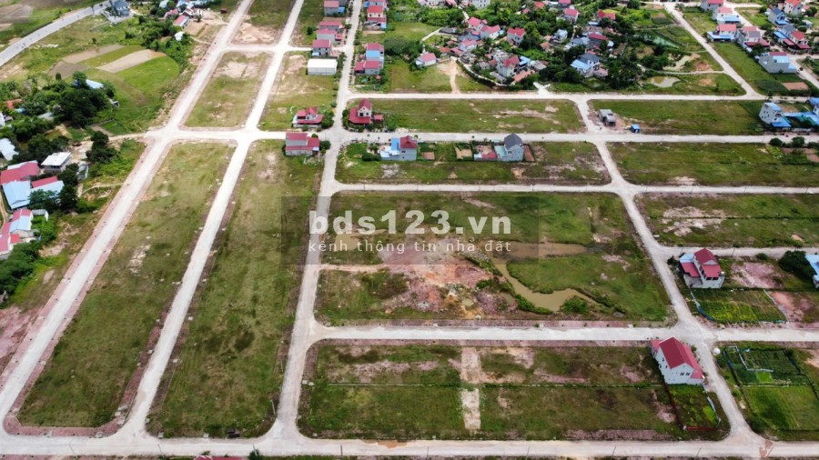 Đất đấu giá Hồng Tiến ( Phổ Yên, Thái Nguyên) từ 12.3tr/m2, các lô 100m2, sổ đỏ full thổ cư
