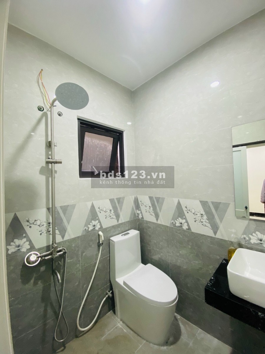 Bán Nhà 2 Tầng 2 Mặt Kiệt 392 Đường Trưng Nữ Vương Q. Hải Châu Giá Rẻ