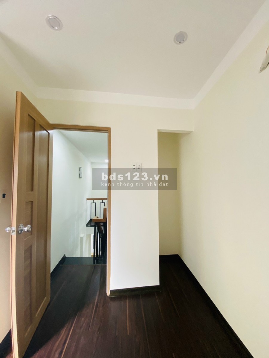 Bán Nhà 2 Tầng 2 Mặt Kiệt 392 Đường Trưng Nữ Vương Q. Hải Châu Giá Rẻ