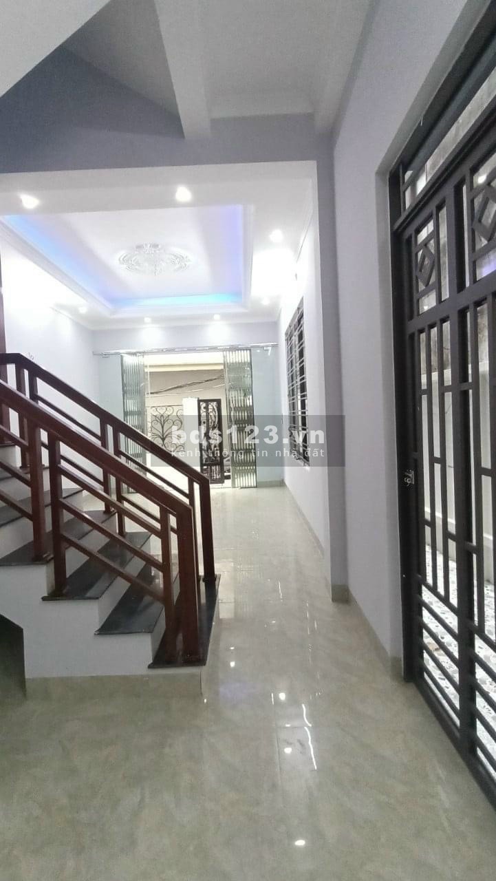 5 tầng mới cứng diện tích sử dụng 34m2 căn góc 2 thoáng giá kịch sàn