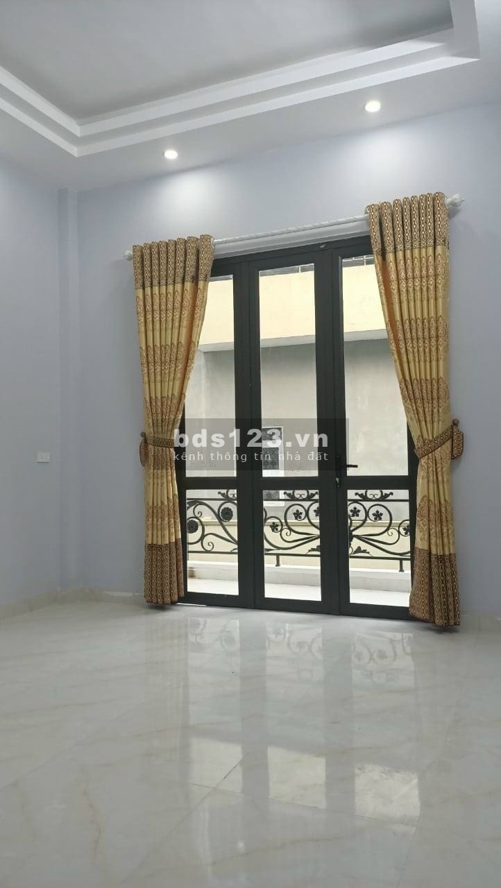 5 tầng mới cứng diện tích sử dụng 34m2 căn góc 2 thoáng giá kịch sàn