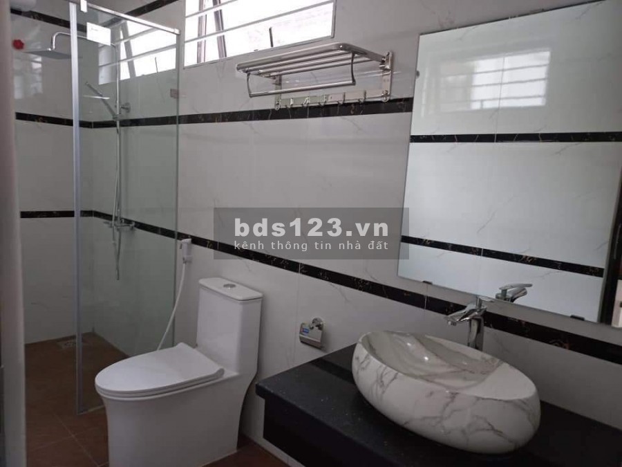 Bán nhà mới koong nội thất xịn, bàn giao vào ở ngay, đường Minh Khai, giá bán 4.5 tỷ