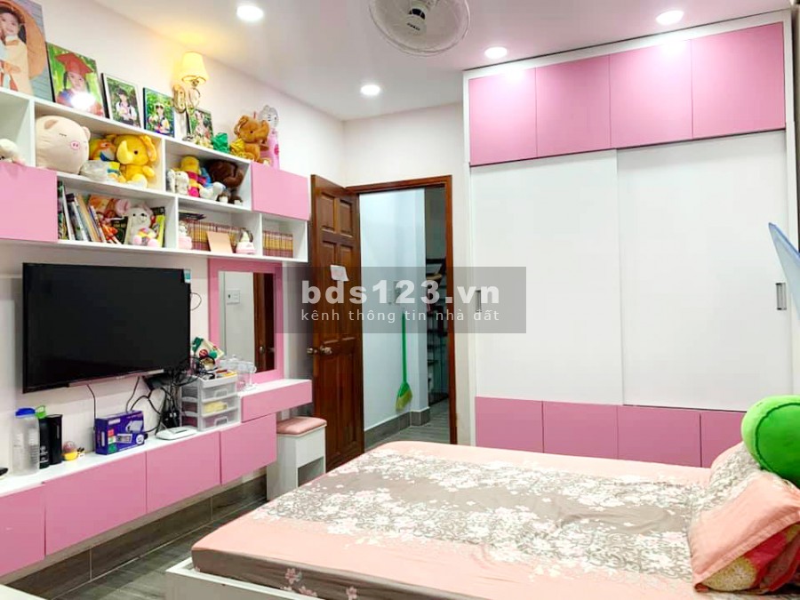 Nhà hẻm xe hơi Bùi Hữu Nghĩa, dt 37m2, ô tô đỗ cửa Bình Thạnh, 4 tầng, giá chỉ 5.5 tỷ