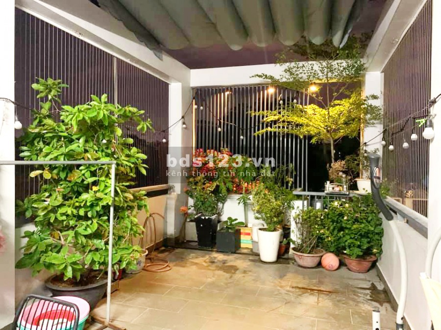Nhà hẻm xe hơi Bùi Hữu Nghĩa, dt 37m2, ô tô đỗ cửa Bình Thạnh, 4 tầng, giá chỉ 5.5 tỷ