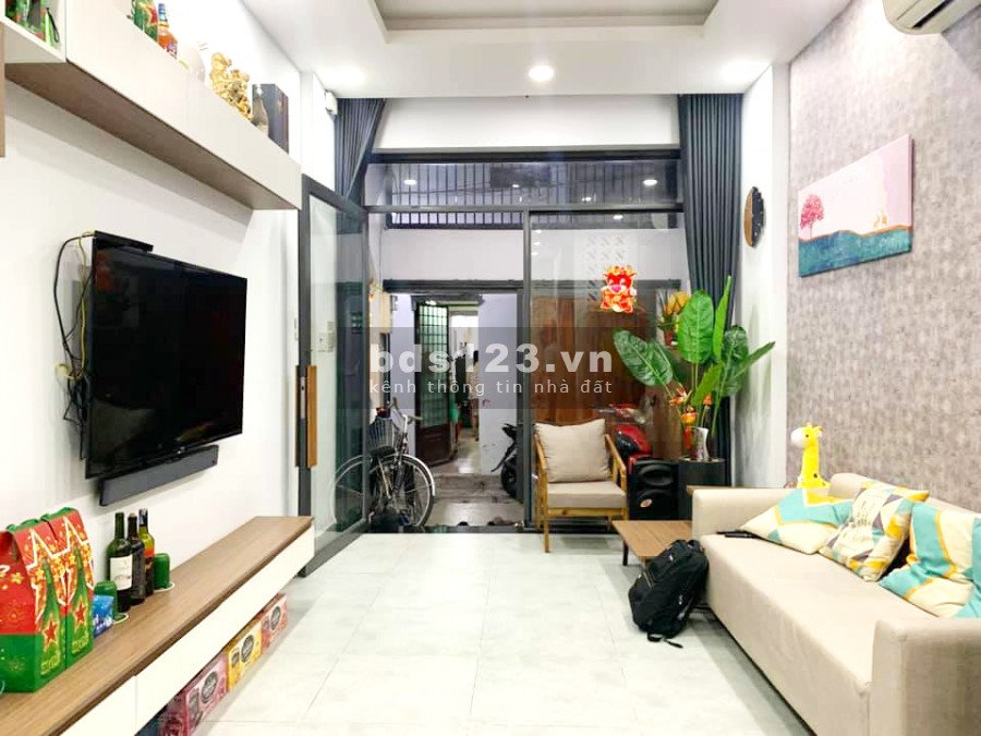 Nhà hẻm xe hơi Bùi Hữu Nghĩa, dt 37m2, ô tô đỗ cửa Bình Thạnh, 4 tầng, giá chỉ 5.5 tỷ