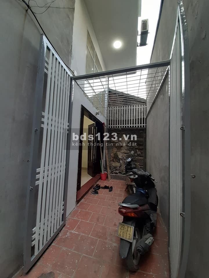 Nhà đẹp ở ngay, Khương Đình, Thanh Xuân, dt 56m,5 tầng, mt 3.8m, giá 4.15 tỷ.