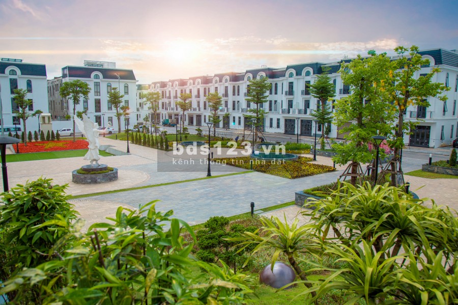 Cần bán nhà biệt thự Tân cổ điểm 3 tầng thành phố Thái Nguyên, chính sách ưu đãi