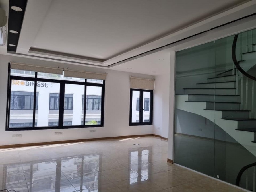 Bán Shophouse Vinhome Gadenia kinh doanh đẳng cấp, giá thoả thuận, sổ sẵn