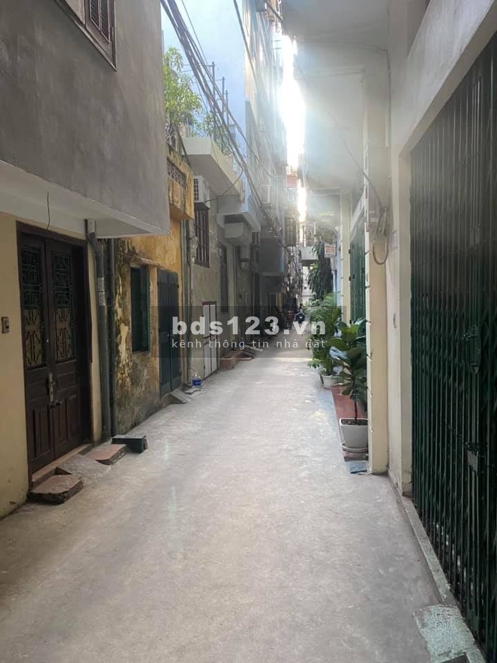 Bán nhà Điện Biên Phủ, Ba Đình, Sát Cột Cờ Hà Nội 25m2, 5T, 4 Tỷ. Sổ đỏ chính chủ.