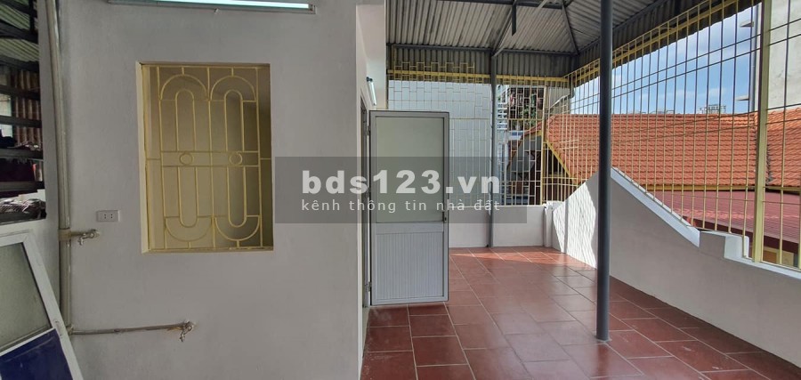 Kim Giang nhà đẹp ở luôn, sát ô tô tránh, 4 tầng diện tích 35m2 giá nhỉnh 3 tỷ