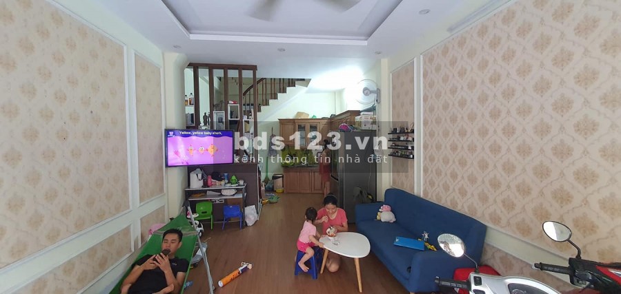 Bán nhà Văn Quán, thuận tiện kinh doanh ngõ thông, xe ra vào tránh nhau, khu dân cư