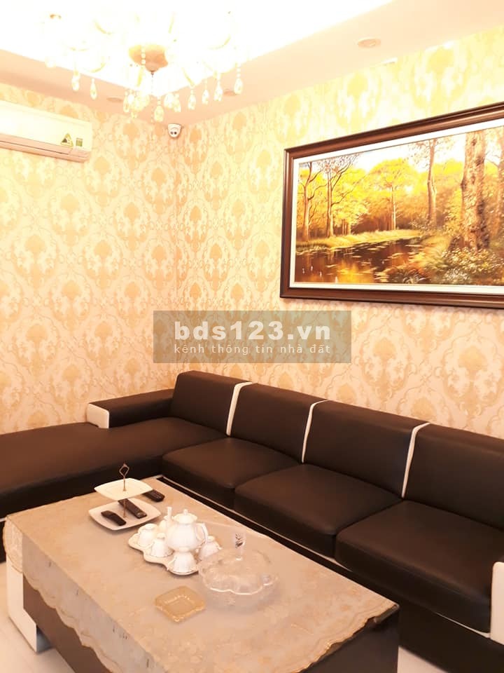 Bán nhà nguyên căn chính chủ Hồng Tiến hàng xóm bệnh viện Tâm Anh, sổ đỏ nở hậu