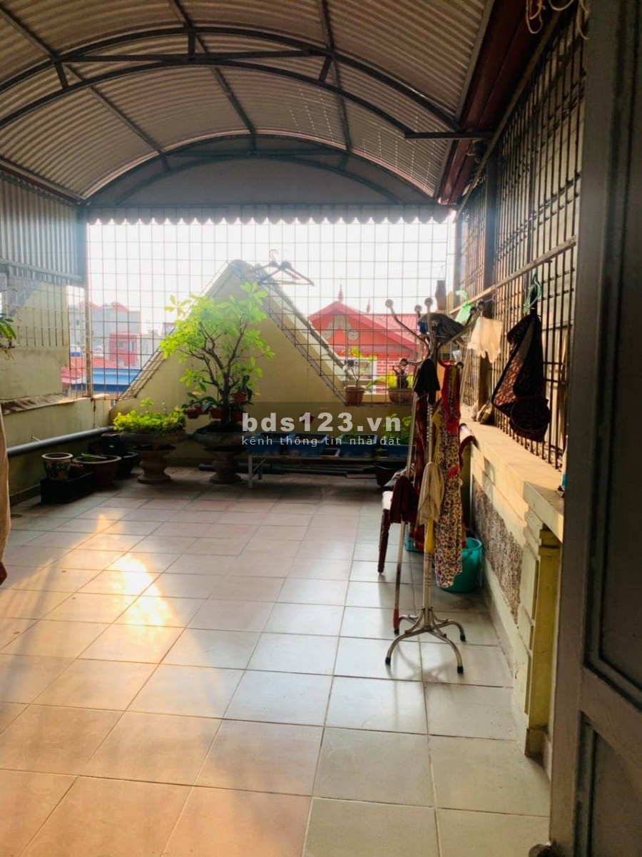 Nhà phố Trần Nguyên Hãn, 4 tầng 64m2 chỉ 4,8 tỷ Nhà kiên cố, khu dân cư văn minh, bảo vệ 24/7
