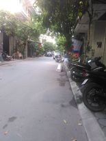 Cần bán nhà Chiến thắng, Hà Đông,Hà Nội. Đường nhựa 3 ô tô tránh, có vỉa hè, nhà mới xây 2019