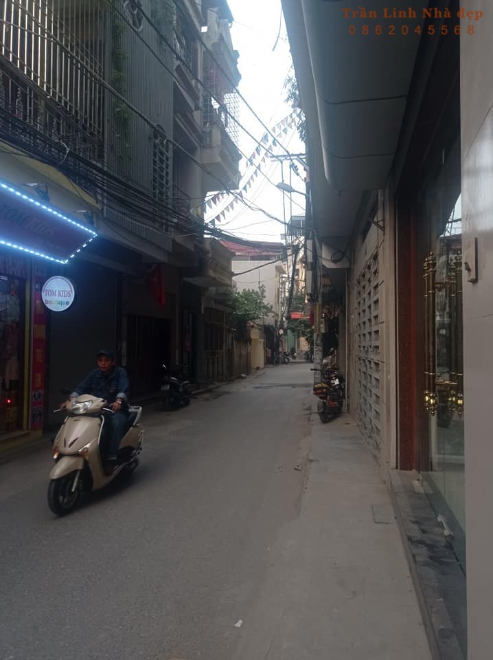 Kinh Doanh Đỉnh, Ô tô Qua Sát Nhà, Ngõ Thông Tứ Phía, Bán Nhà Phố Hoàng Mai, Hơn 3tỷ