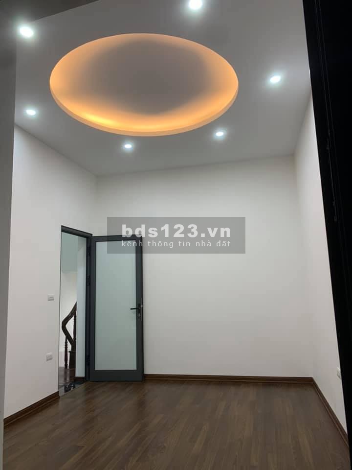 Nhà Mới Tinh Phố Lò Đúc Hai Bà Trưng diện tích sử dụng 35m2 5 tầng giá 3.4 tỷ