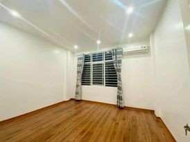 Bán Nhà Hoàng Văn Thái, Thanh Xuân 35m 4 Tầng MT 3,8m, Ô Tô Đỗ Cổng. Nhỉnh 3 tỷ.