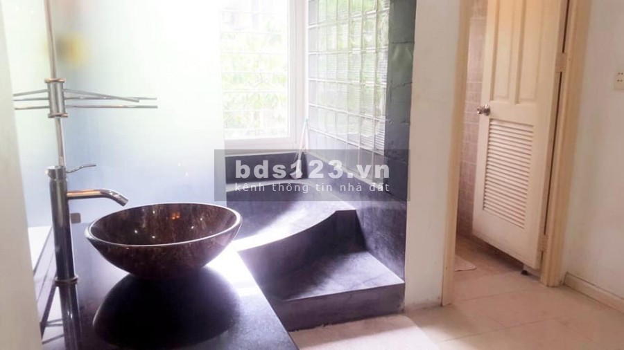 Bán nhà Lò Đúc mới đẹp tiếp giáp phố cổ thiết kế hiện đại dt 42m 5 tầng giá bán 5,5 tỷ