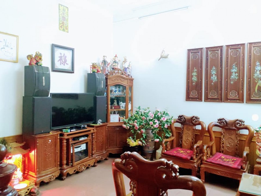 Bán nhà vị trí vàng Nguyễn Lương Bằng, Đống Đa, dt 70m2, mt 5.4m, 5 tầng đúc, nhỉnh 8 tỷ