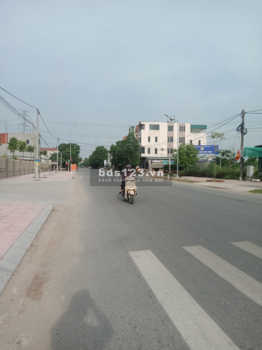 Bán đất mặt đường Quốc lộ 281 Lương Tài, phân lô kinh doanh, dt 172m2, mt 9m, giá 3.495 tỷ