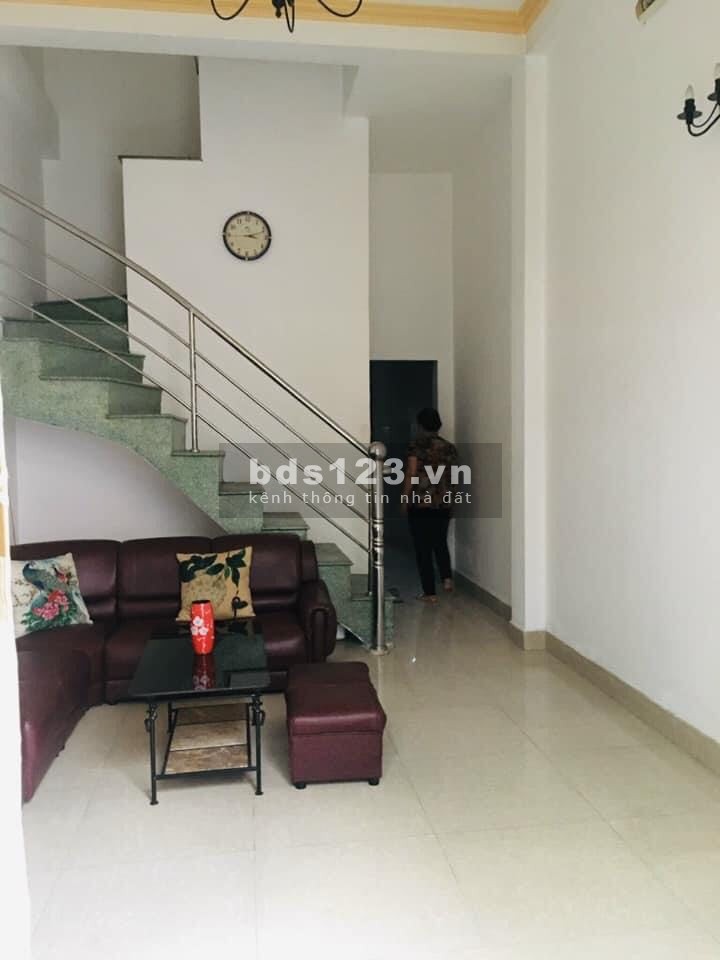 Bán nhà đường Vườn Lài, Quận Tân Phú giá rẻ diện tích 50m2 thu nhập 10tr/th