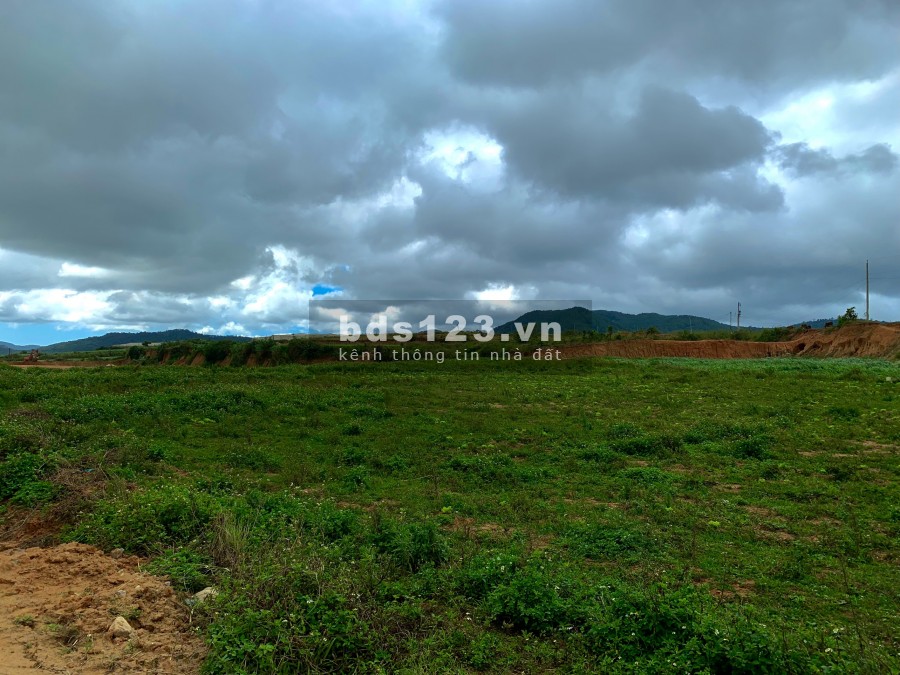 Bán đất Ka Đơn chính chủ view bao quát toàn cảnh, gần sân bay, lh 0919125862