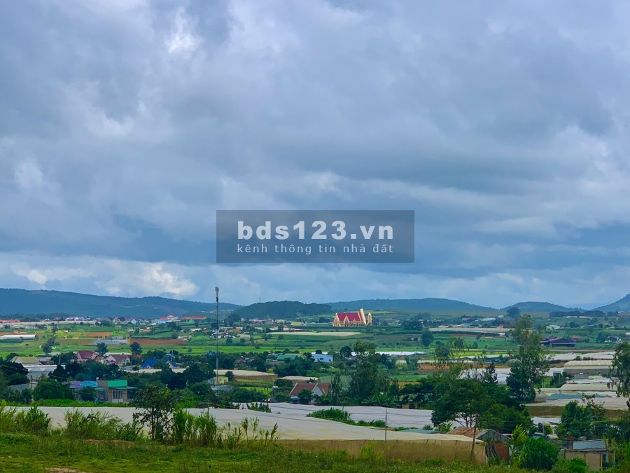 Bán đất Ka Đơn chính chủ view bao quát toàn cảnh, gần sân bay, lh 0919125862