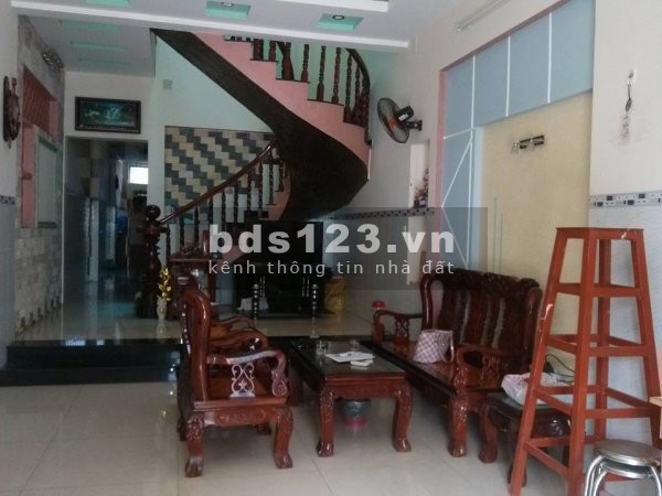 Lô góc ngõ nông đầy đủ công năng, cho thuê phòng giá trị cao, giá bán 3.2 tỷ, sổ riêng