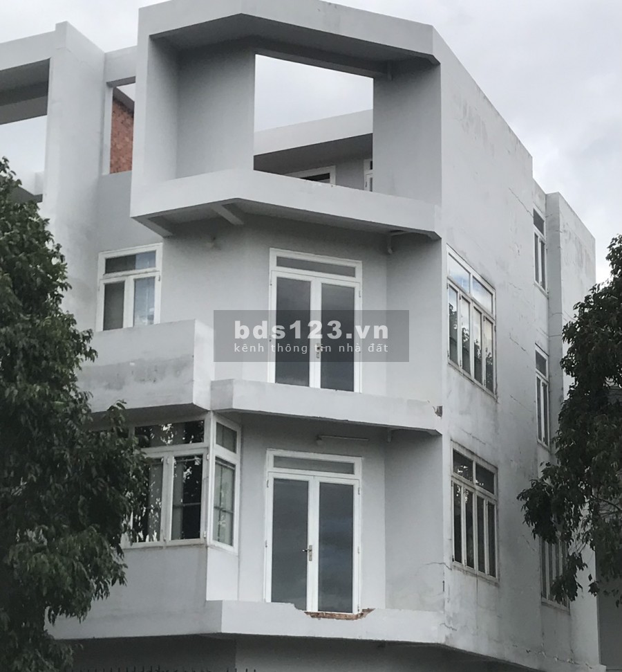 Bán nhà nguyên căn đẹp đường Phùng Văn Cung, Quận Phú Nhuận, giá chỉ 5.1 tỷ, dt 41m2