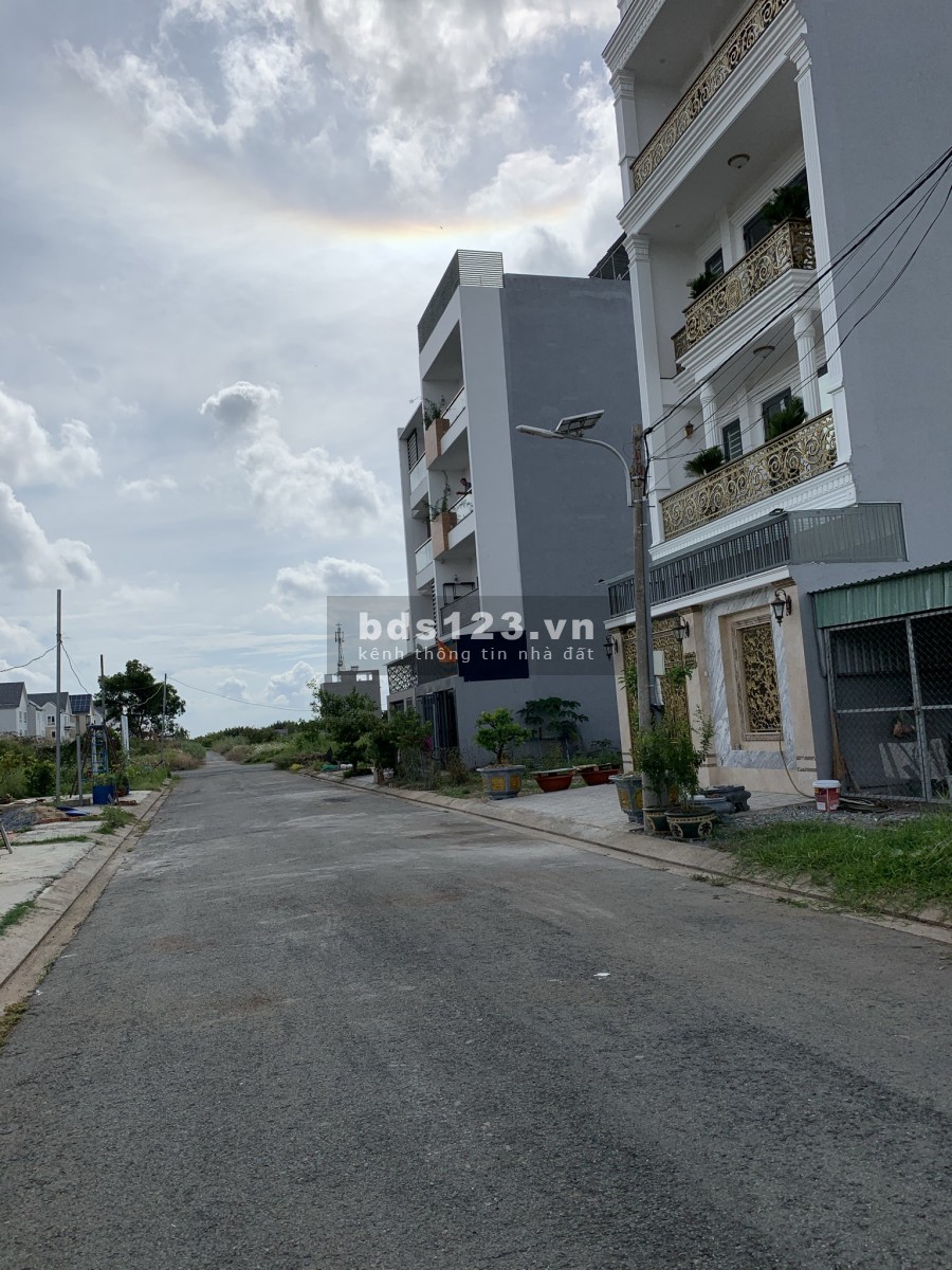 Bán nhanh các nền đất tại KDC Sở Văn Hóa Thông Tin, Liên Phường, Quận 9, sổ đỏ vị trí đẹp