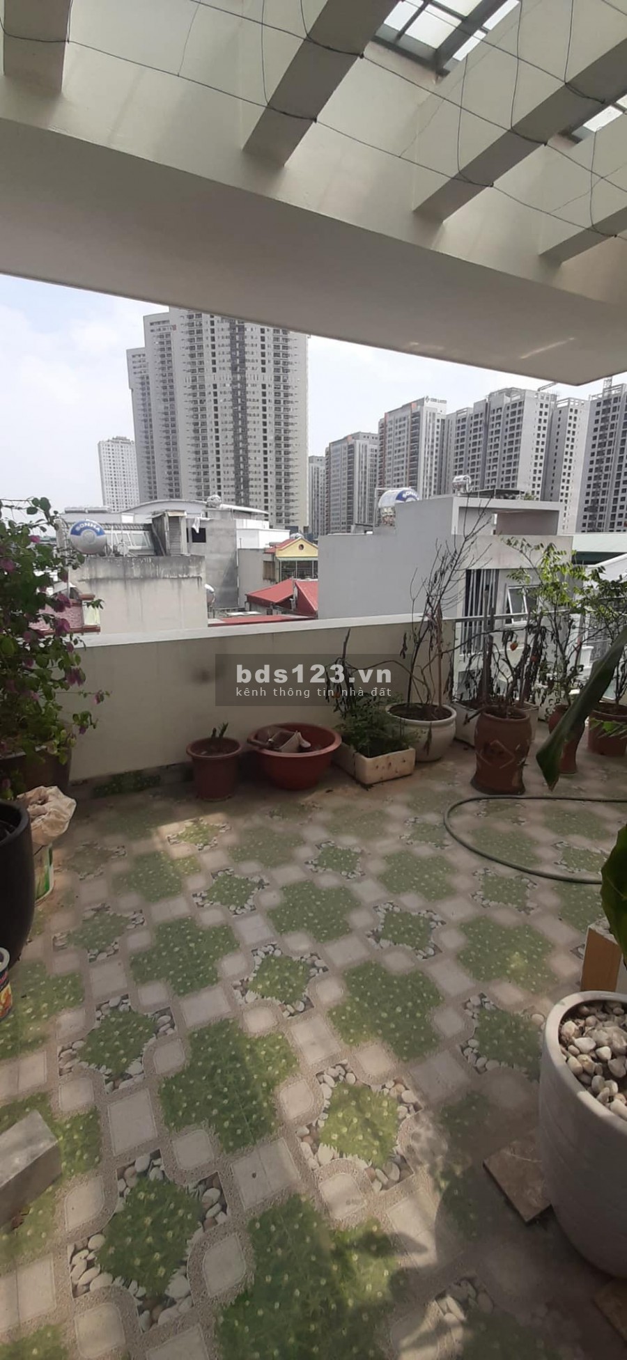 Phân lô vỉa hè thang máy, ô tô tránh đỗ ngày đêm, kinh doanh văn phòng, 6 tầng, đúc kiên cố