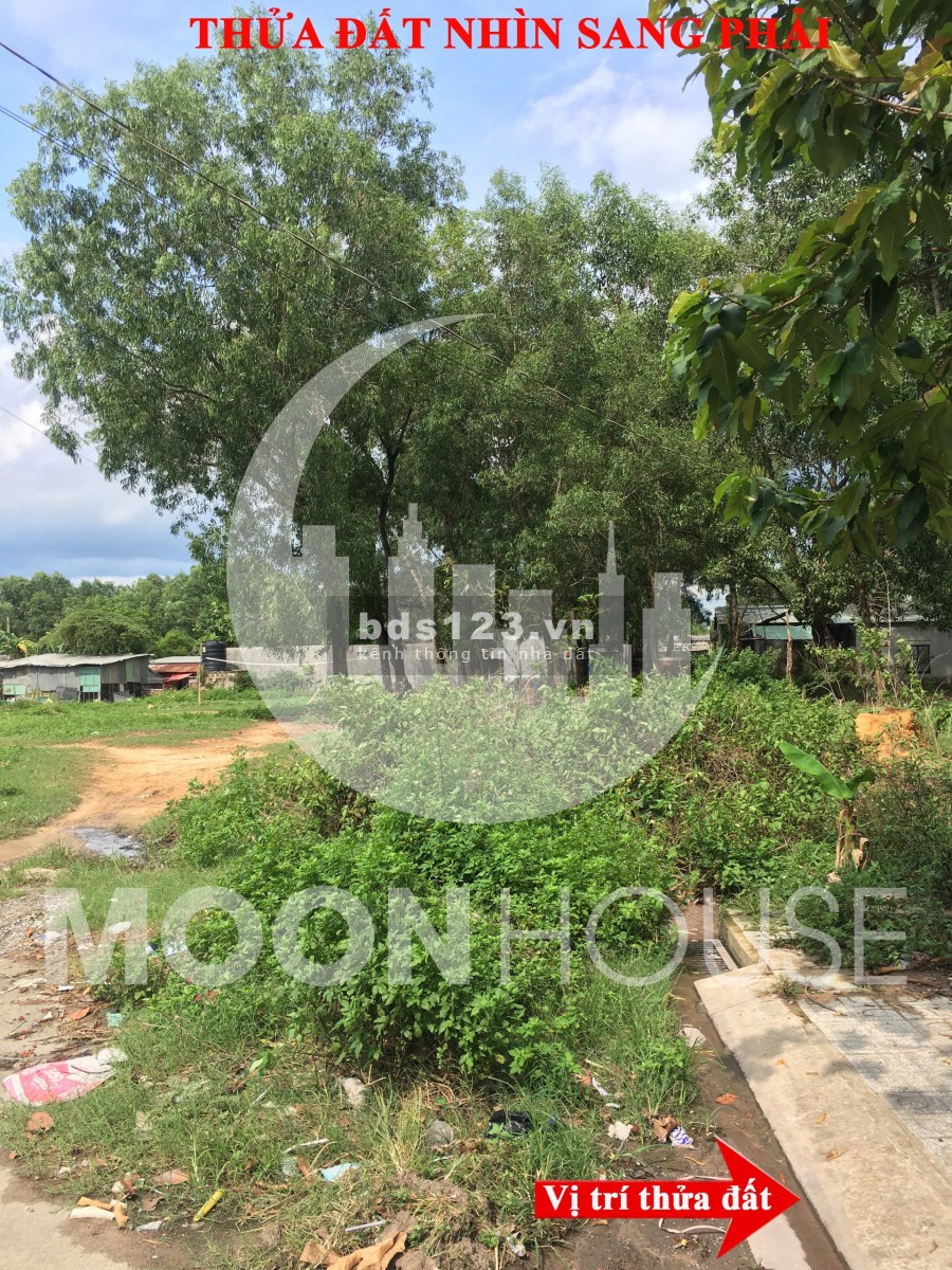Chủ gửi Bán đất dt 100m2 hướng Tây Nam, giá 3tỷ350tr, thị trấn Hiệp Phước huyện Nhơn Trạch