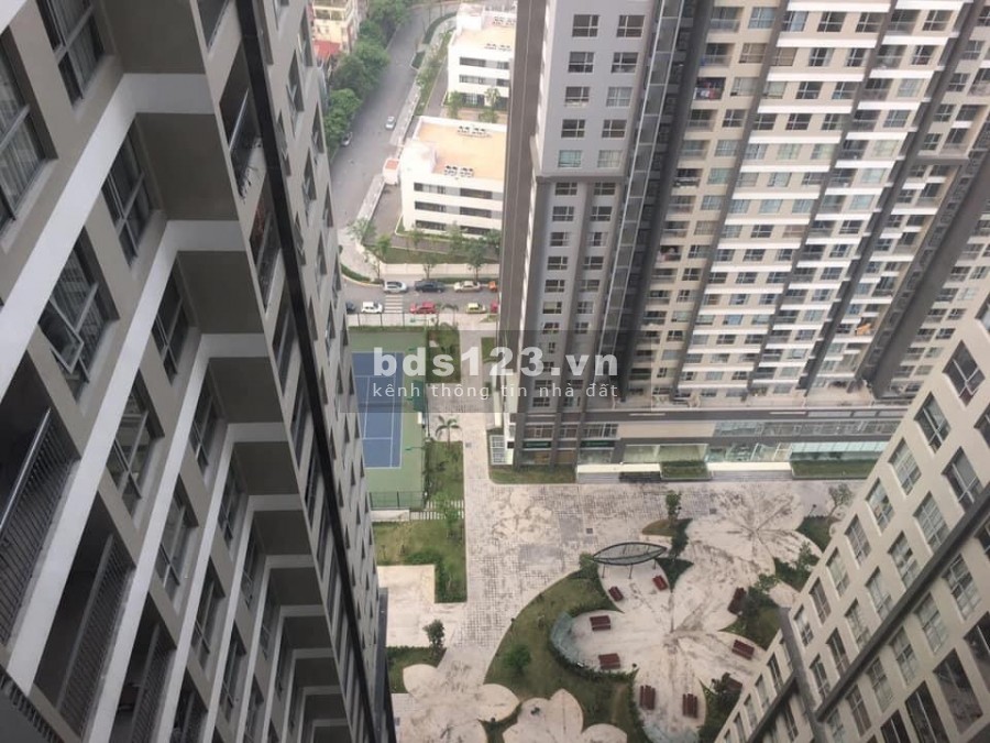 Bán cắt lỗ căn hộ 2 pn dt 52m2, tại chung cư Vinhomes Gardenia, giá bán 2.4 tỷ, lh 0919100295