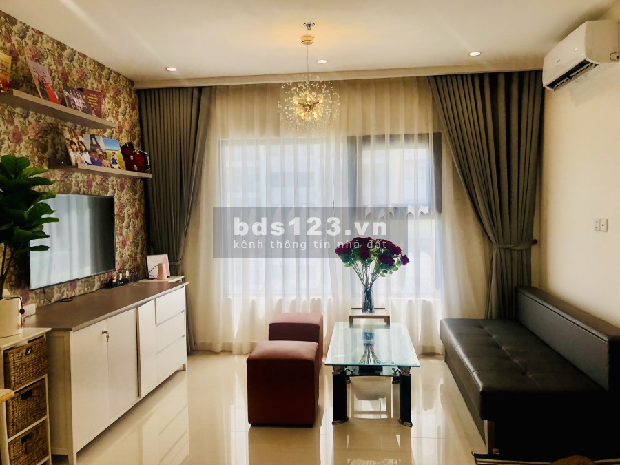 Chính chủ bán gấp căn 2 phòng ngủ giá 1.750 tỷ bao phí tại Vinhomes Smart City. Lh: 0393425188