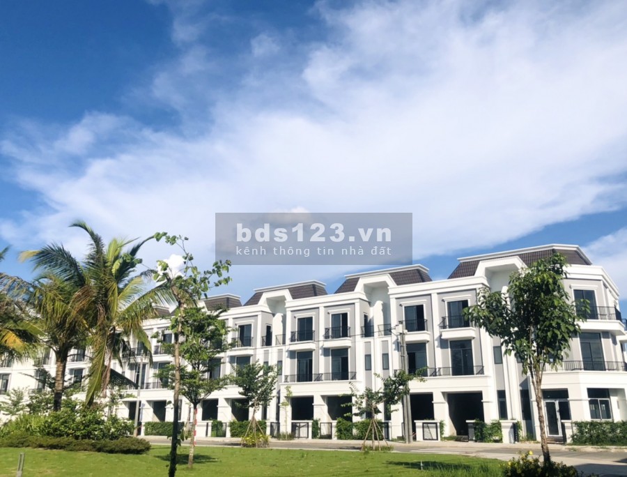 Đầu tư Nhà phố shophouse ngay khu công nghiệp Bình Dương giá chỉ với 350 triệu